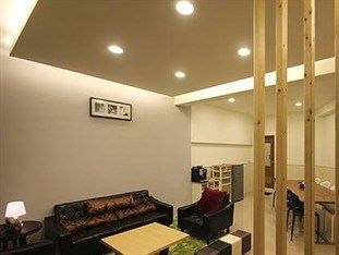 Готель Q House Nantou Екстер'єр фото